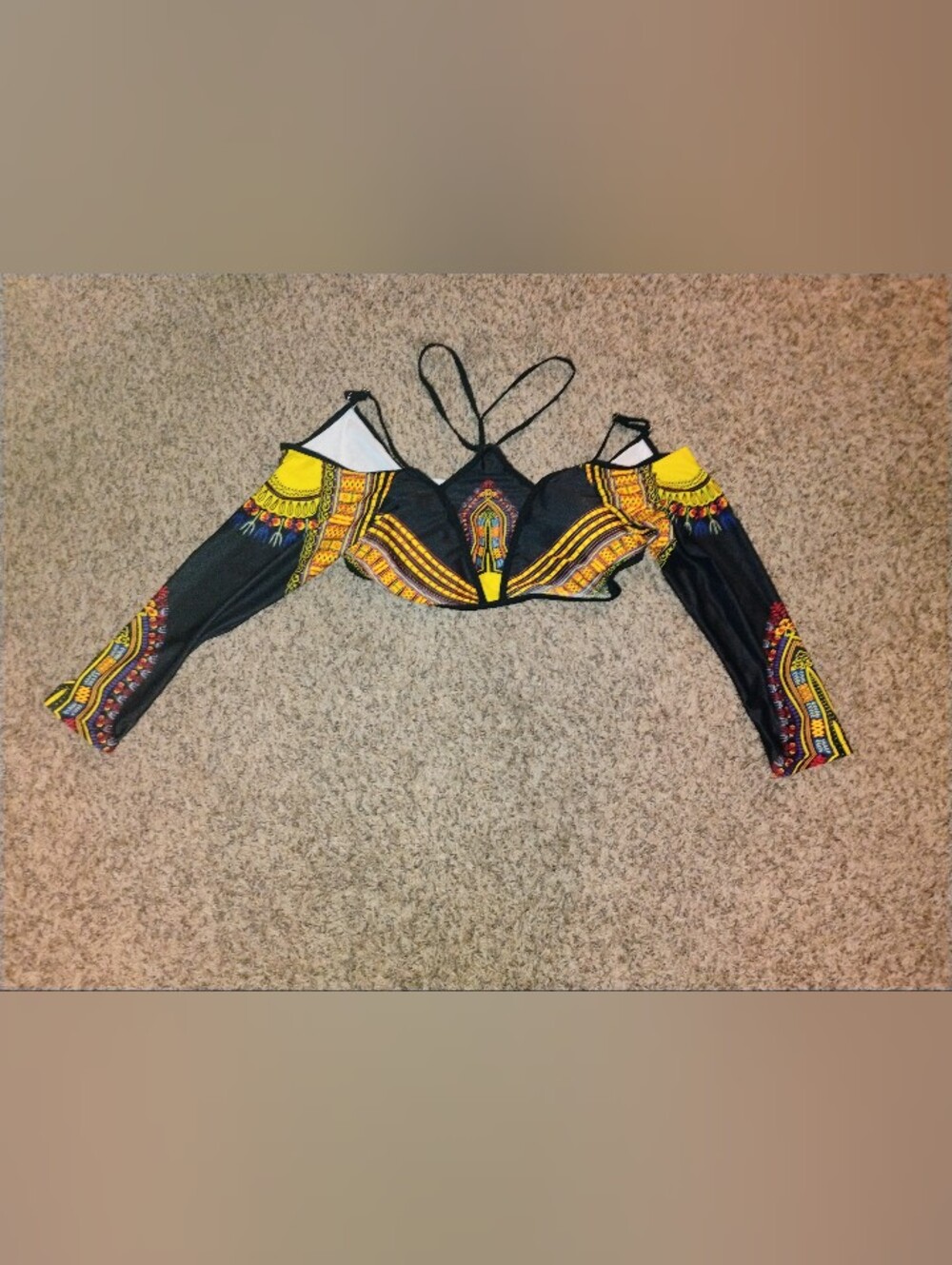 Women's Black & Yellow Off-Shoulder Printed Crop Top